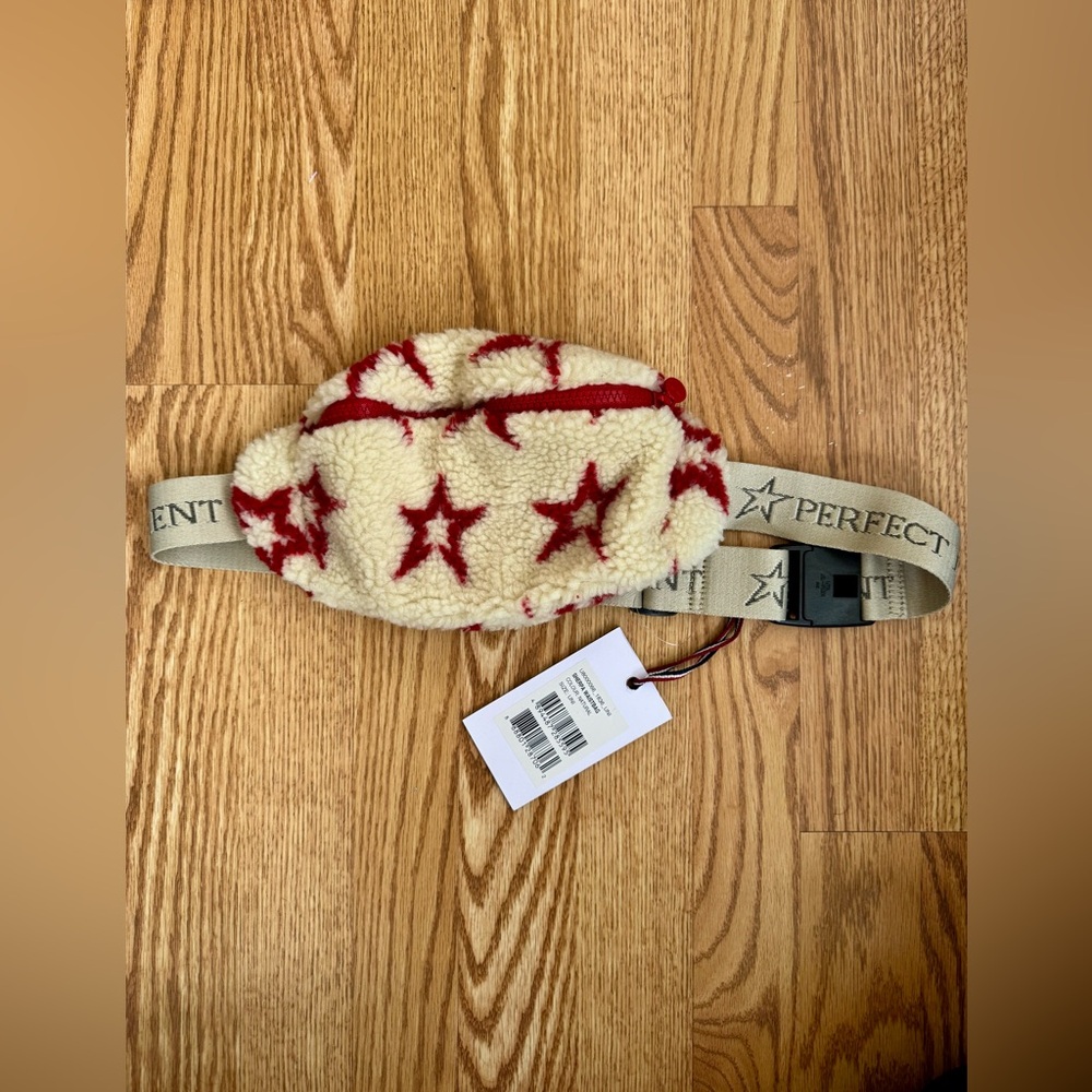 Star Patterned Fleece Belt Bag